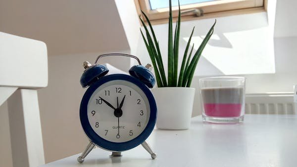 Réveil moderne : des solutions créatives pour vos matins