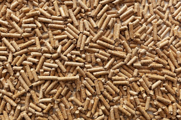 Prix des pellets : décryptage pour économiser sur votre chauffage